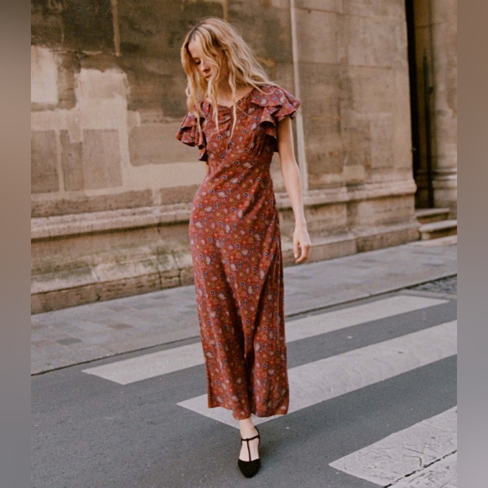 Doen Floral Midi Dress in Rust and Blue